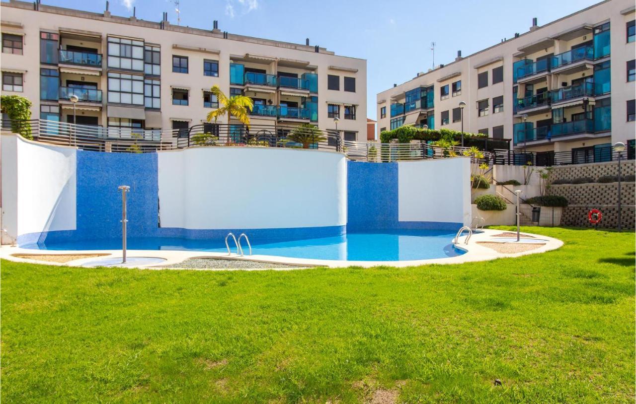 Beautiful Apartment In Santa Pola Buitenkant foto