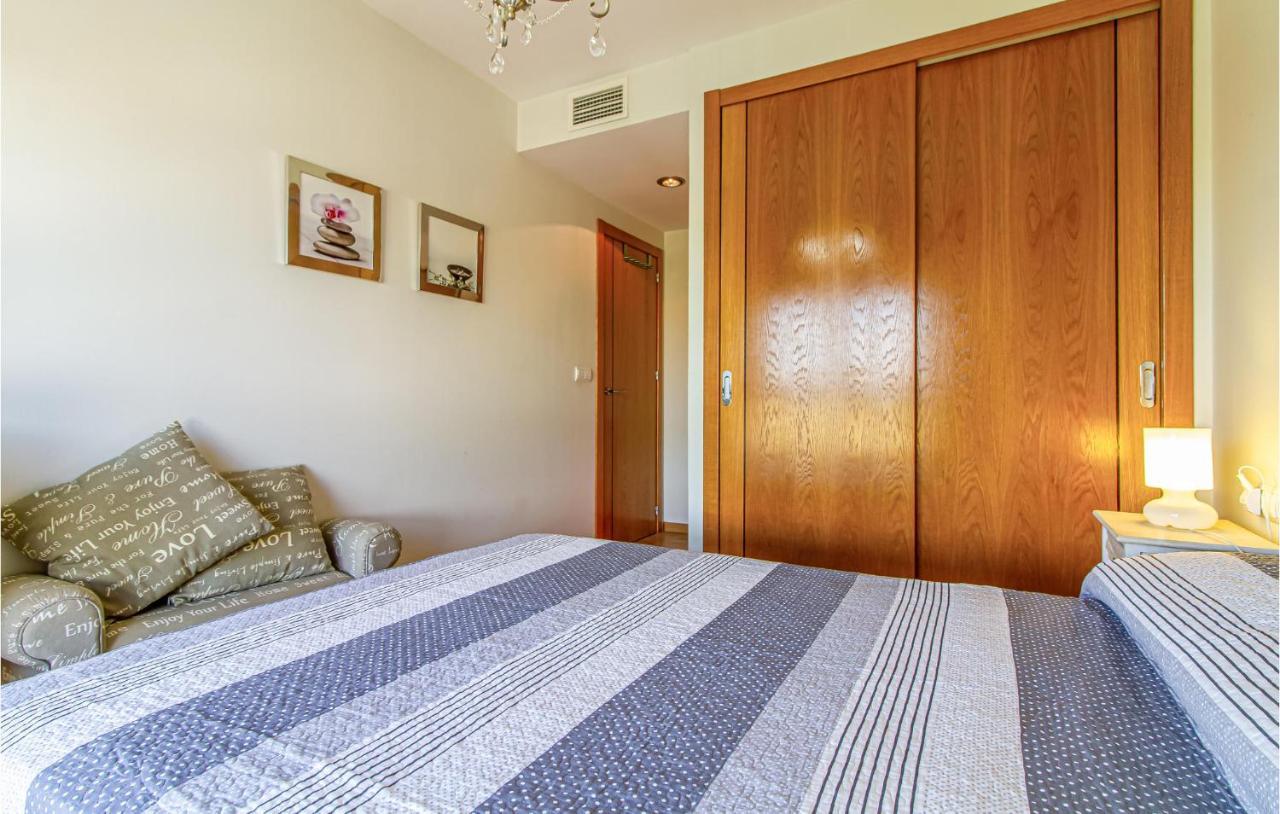 Beautiful Apartment In Santa Pola Buitenkant foto